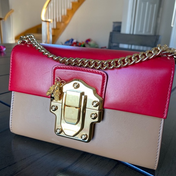 This bag still like new, it’s really beautiful, - Picture 1 of 10